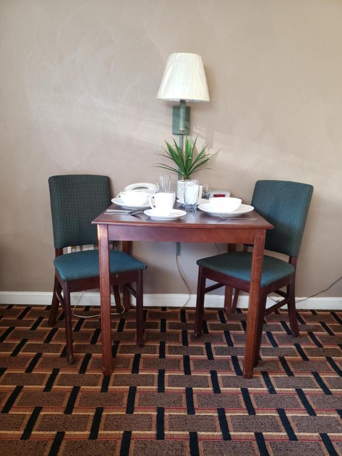 Affordable Suites Burlington Ngoại thất bức ảnh